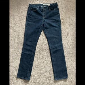 DKNY skinny-type jeans-just like new!